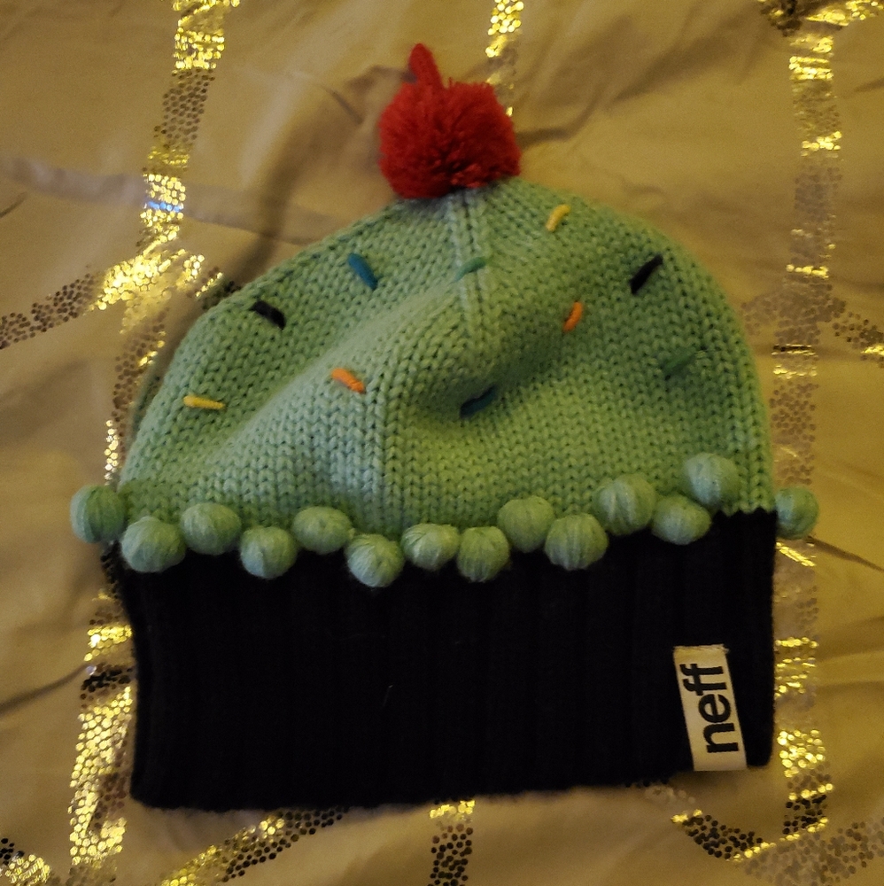 Adorable Neff cupcake beanie!